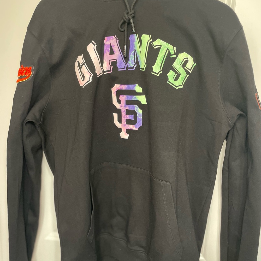 NWT MLB Black Giants Hoodie